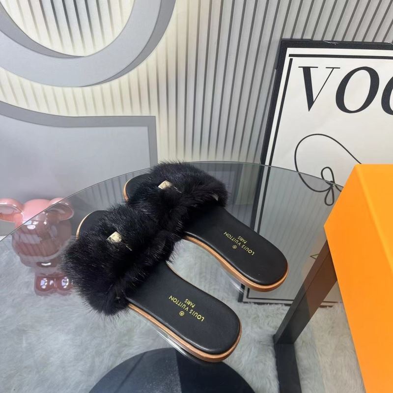 Louis Vuitton Slippers